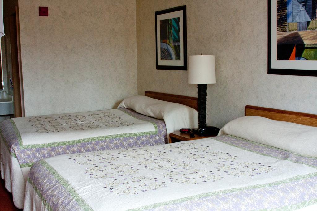 Anchorage Motel 2*